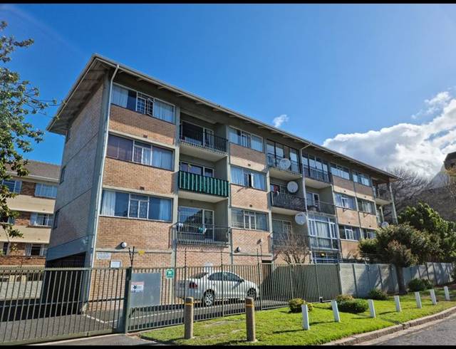1 BEDROOM PROPERTY TO RENT IN RONDEBOSCH